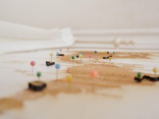 Maps with pins